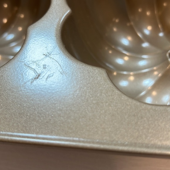 Pumpkin Cake pan. - Picture 5 of 7